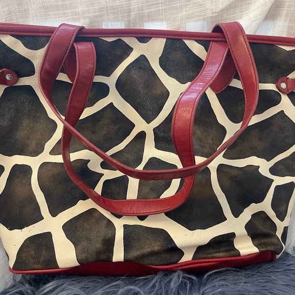 Del Mano Handbag - Picture 4 of 6